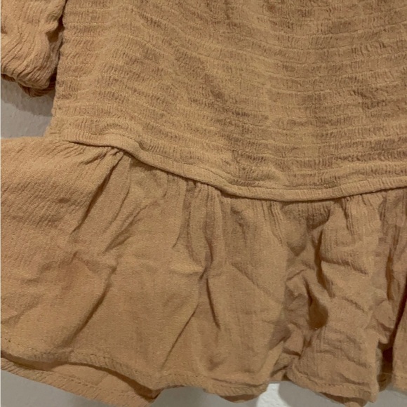 Chic Tan Puff Sleeve Blouse - Picture 4 of 9